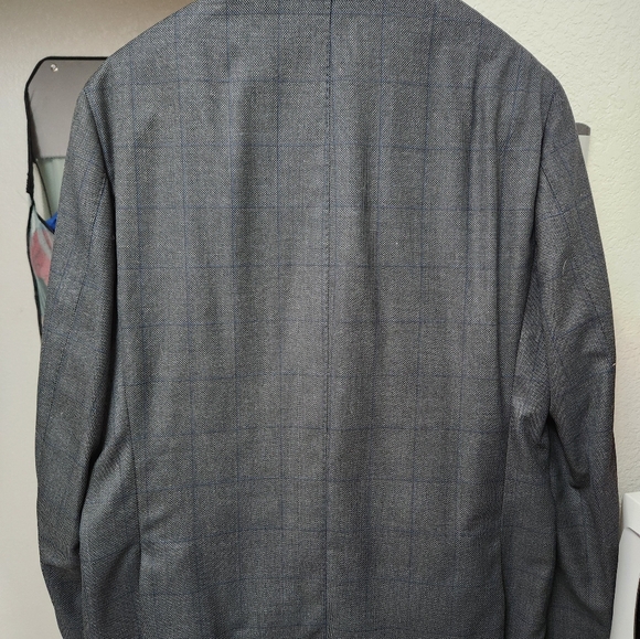 2 piece blue windowpane Ryan Seacrest + DKNY grey windowpane. Slim fit. - Picture 7 of 9